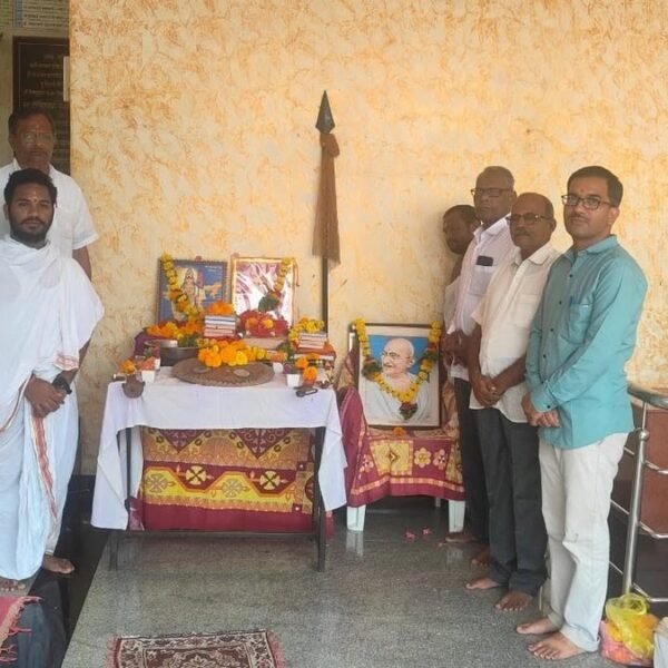 श्री समर्थ वेद विद्यालय,ढालेगाव